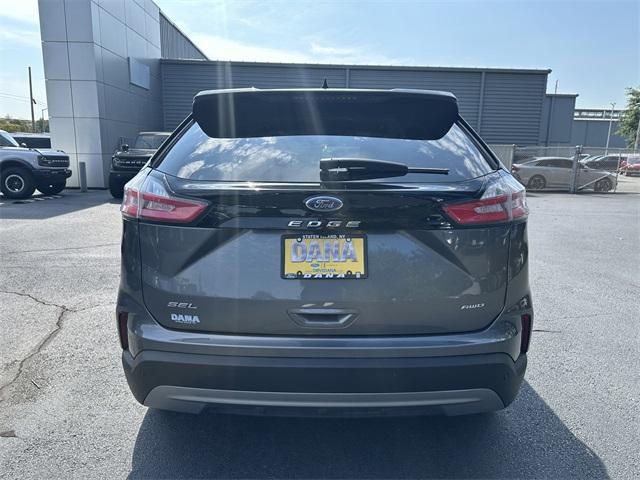 used 2024 Ford Edge car, priced at $25,600