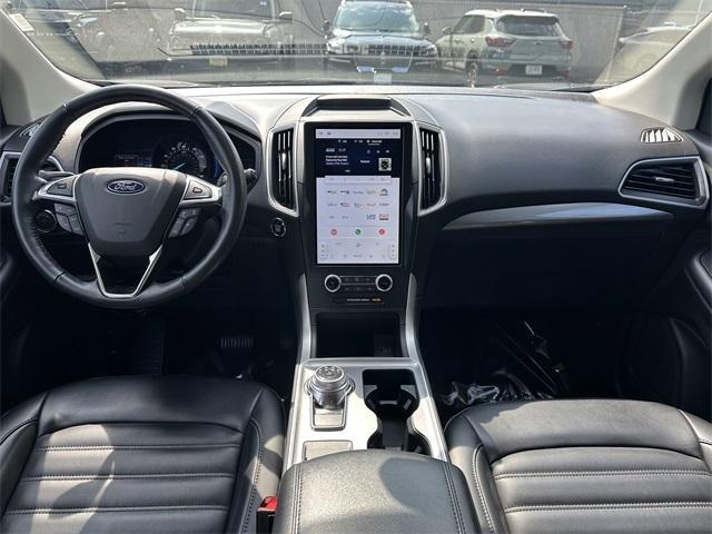 used 2024 Ford Edge car, priced at $25,600