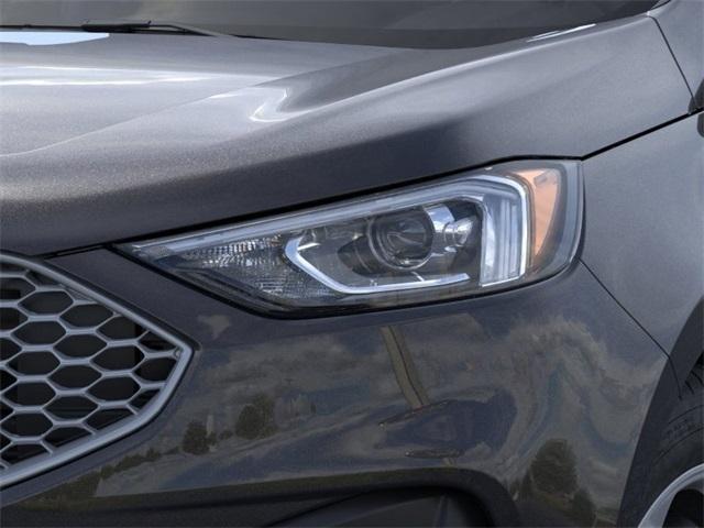 used 2024 Ford Edge car, priced at $33,013