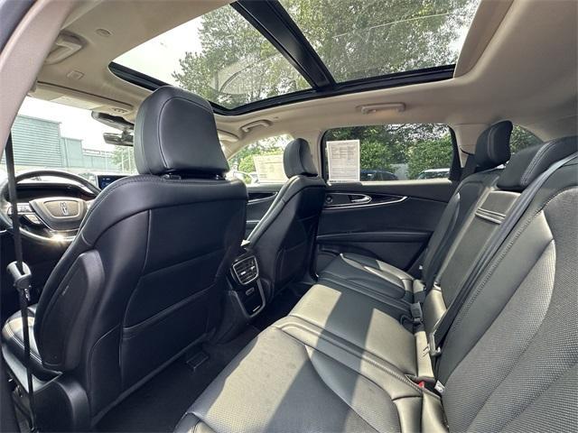 used 2022 Lincoln Nautilus car, priced at $38,600