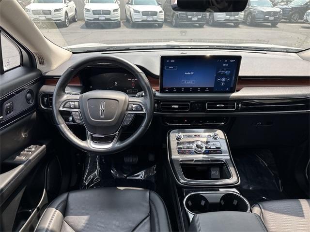 used 2022 Lincoln Nautilus car, priced at $38,600
