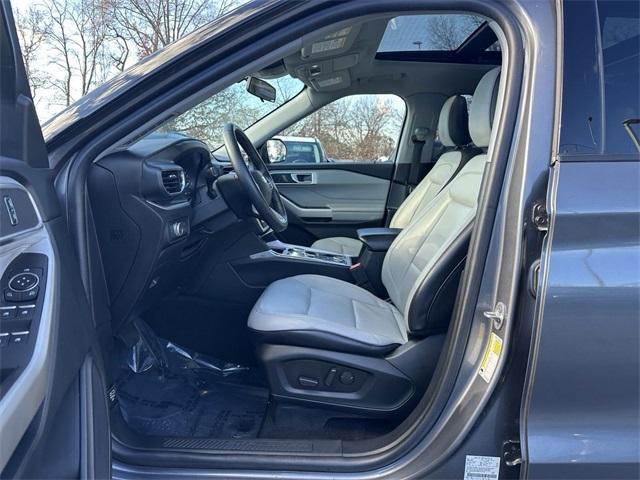 used 2021 Ford Explorer car, priced at $31,900