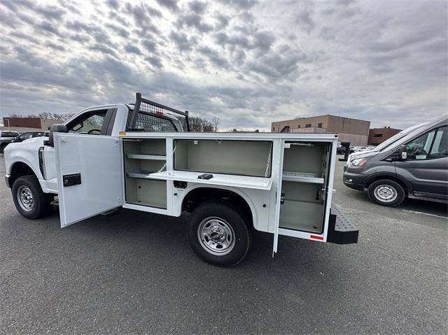 new 2025 Ford F-250 car, priced at $67,009