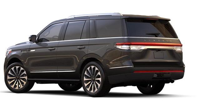 new 2024 Lincoln Navigator car, priced at $102,032