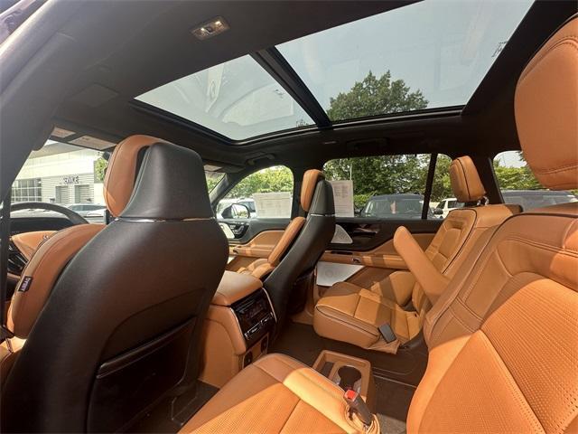 used 2024 Lincoln Aviator car, priced at $72,600