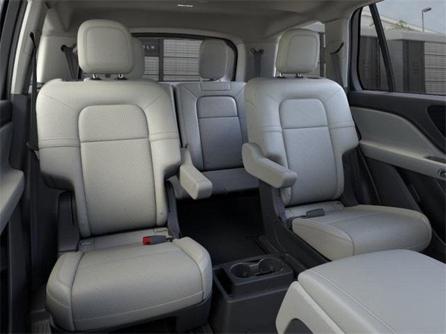 new 2025 Lincoln Aviator car, priced at $62,376