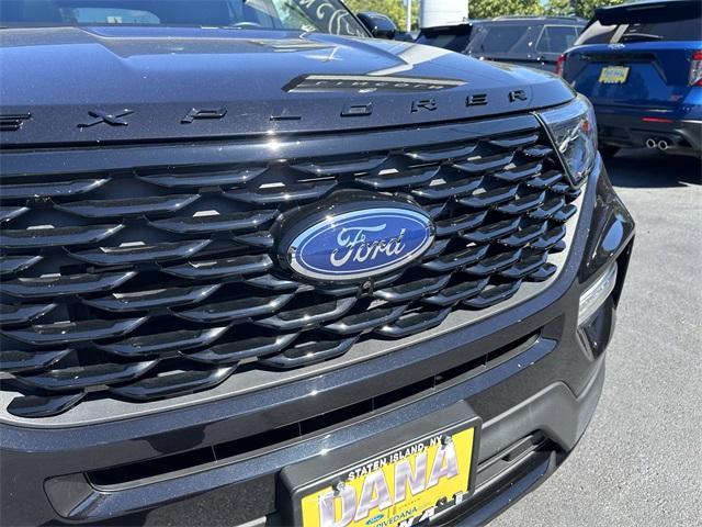 used 2023 Ford Explorer car, priced at $37,920