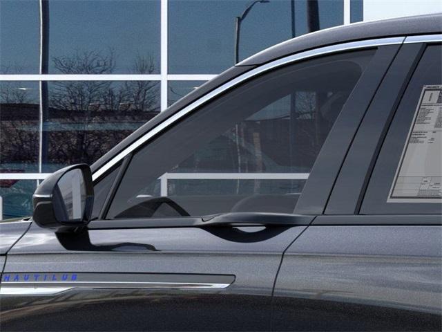 new 2025 Lincoln Nautilus car, priced at $53,266