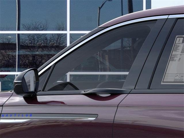 new 2025 Lincoln Nautilus car, priced at $54,226