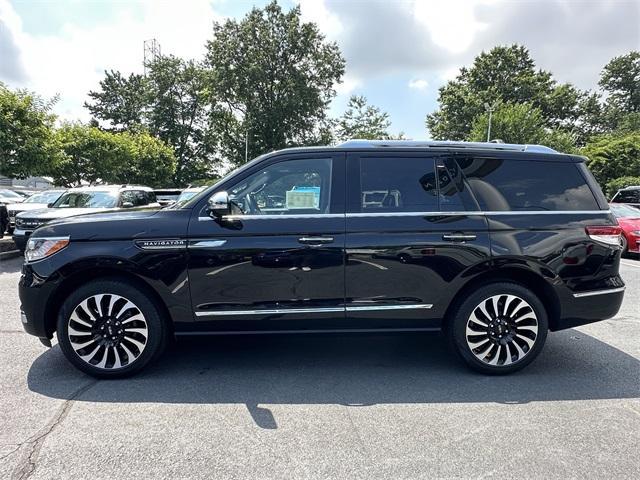 used 2023 Lincoln Navigator car, priced at $75,990