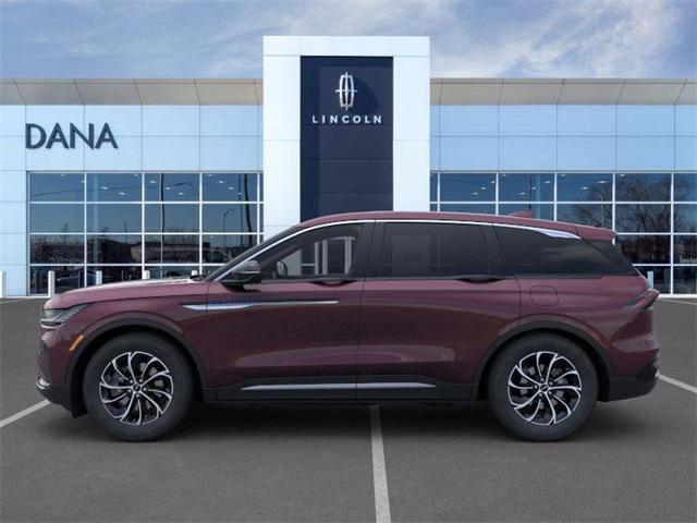 new 2025 Lincoln Nautilus car