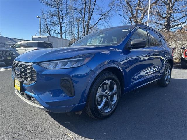 used 2023 Ford Escape car, priced at $26,750