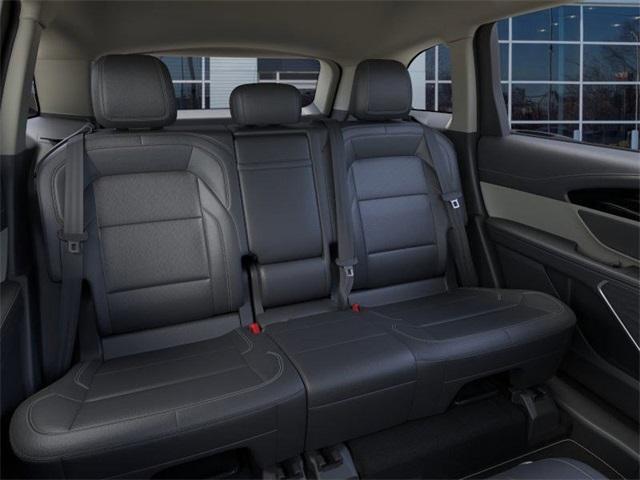 new 2025 Lincoln Nautilus car