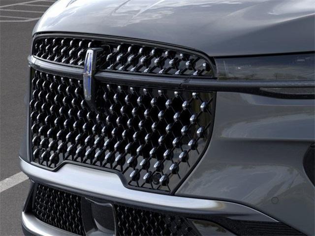 new 2025 Lincoln Nautilus car