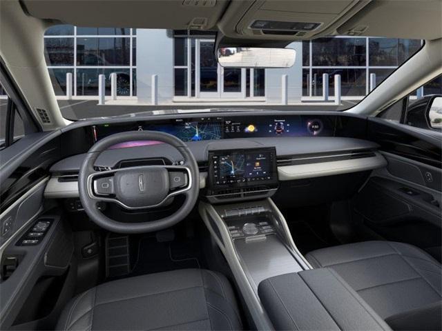 new 2025 Lincoln Nautilus car
