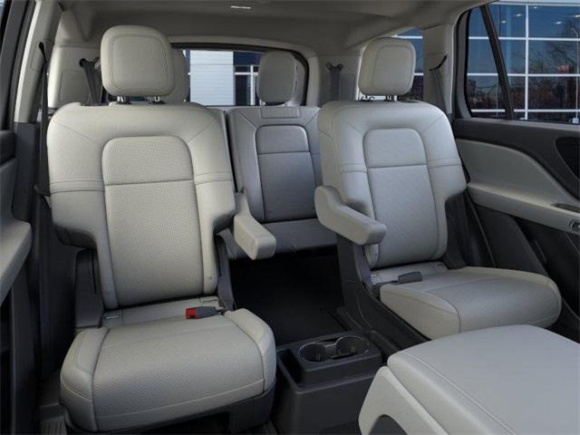 new 2025 Lincoln Aviator car, priced at $65,606
