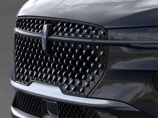 new 2025 Lincoln Nautilus car, priced at $51,304