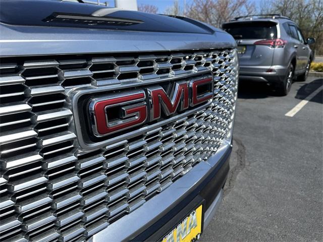 used 2022 GMC Yukon car, priced at $68,999