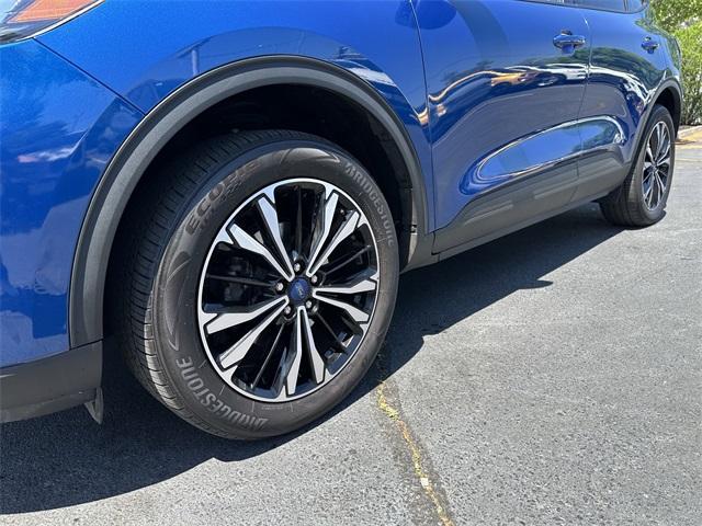 used 2022 Ford Escape car, priced at $23,400