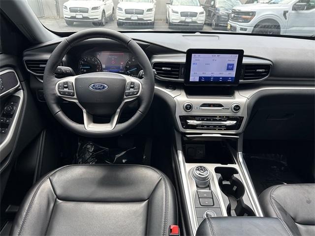 used 2022 Ford Explorer car, priced at $31,900