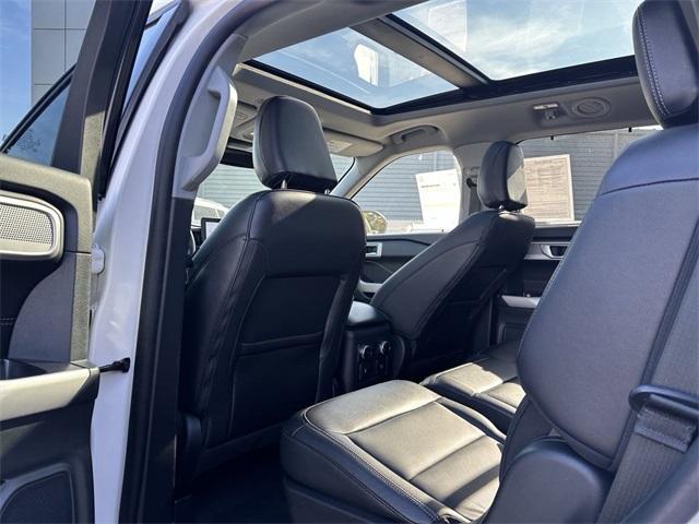 used 2022 Ford Explorer car, priced at $33,250