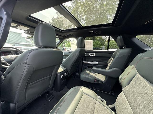 used 2022 Ford Explorer car, priced at $37,700