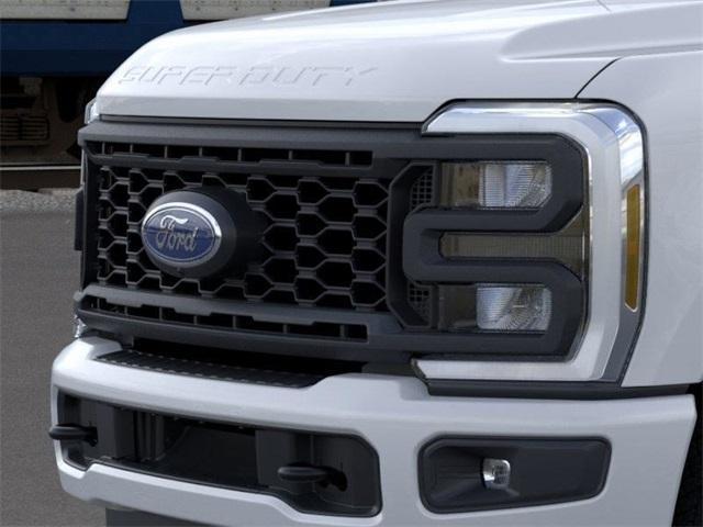 new 2025 Ford F-350 car, priced at $57,215