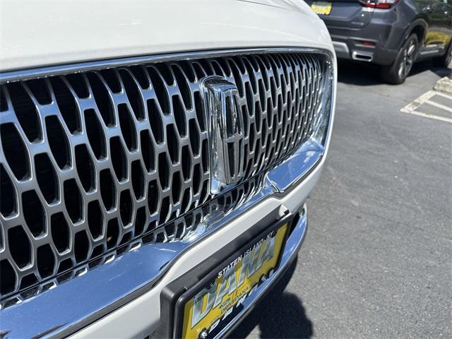 used 2022 Lincoln Nautilus car, priced at $36,500