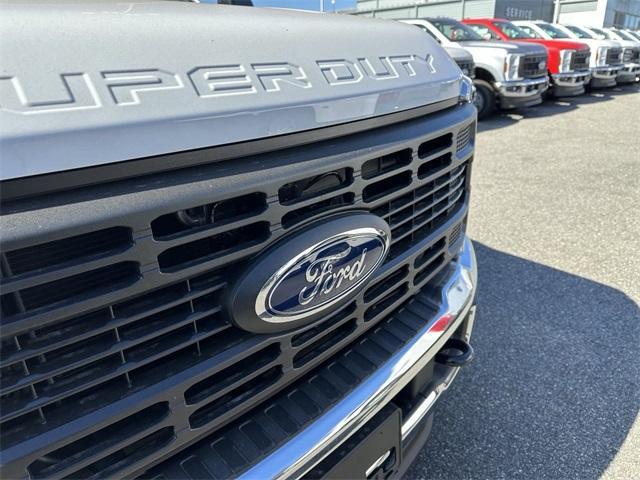 new 2024 Ford F-350 car, priced at $50,464