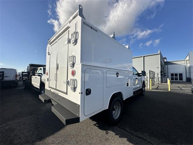 new 2024 Ford F-350 car, priced at $78,565