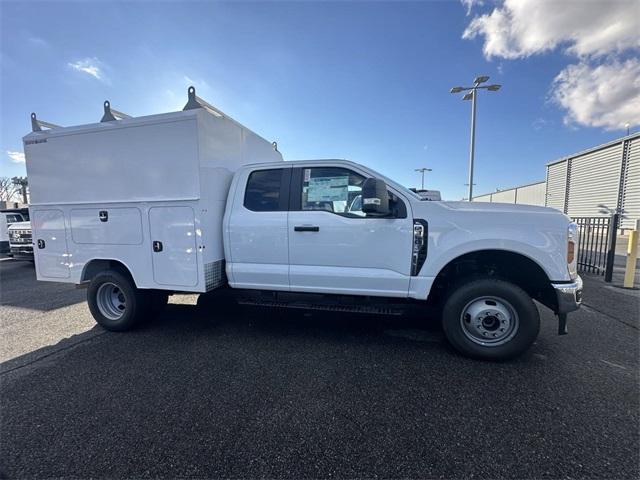 new 2024 Ford F-350 car, priced at $78,565