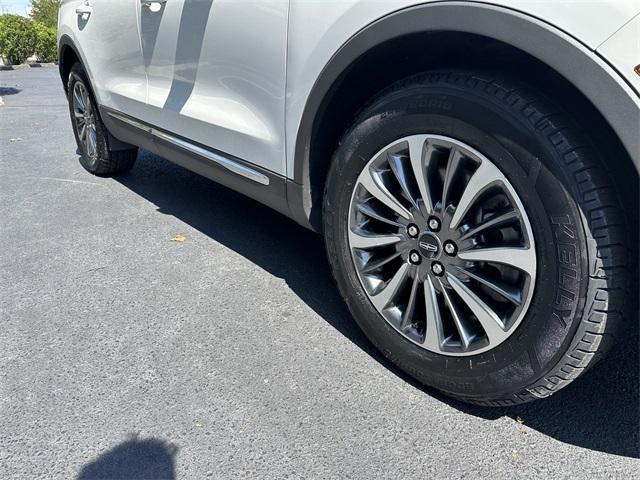 used 2022 Lincoln Nautilus car, priced at $29,300