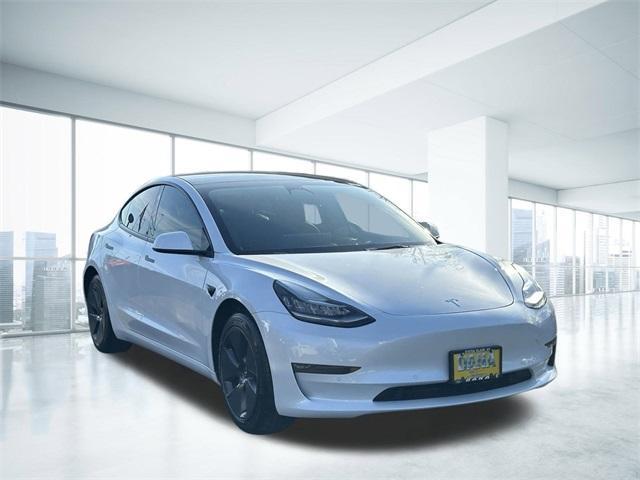 used 2022 Tesla Model 3 car, priced at $30,500