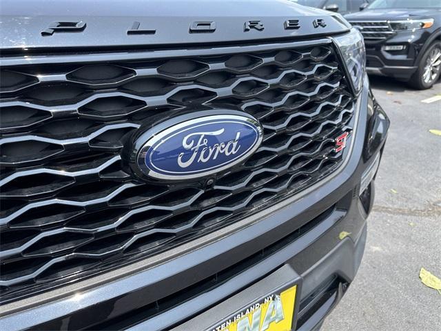 used 2022 Ford Explorer car, priced at $42,999