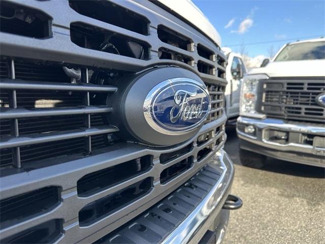 new 2024 Ford F-350 car, priced at $72,765