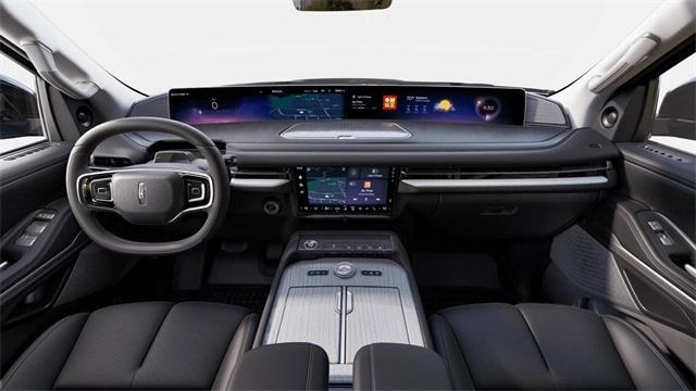 new 2025 Lincoln Navigator car, priced at $102,235