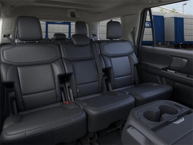 new 2025 Ford Expedition car, priced at $77,892