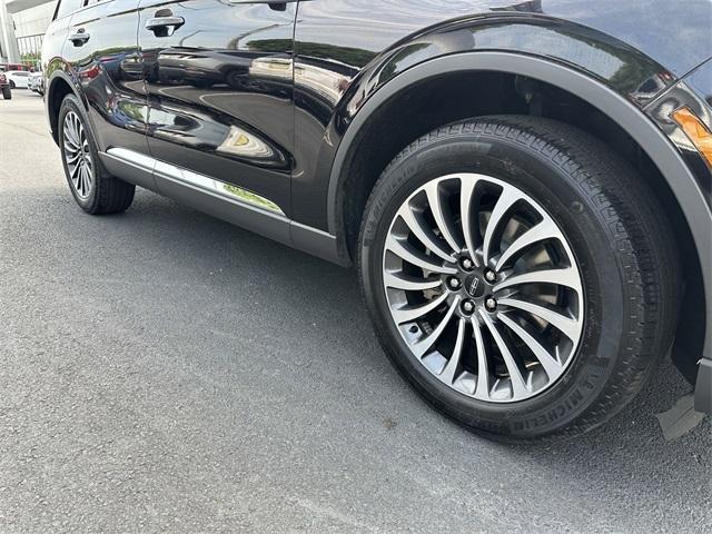 used 2022 Lincoln Aviator car, priced at $40,800