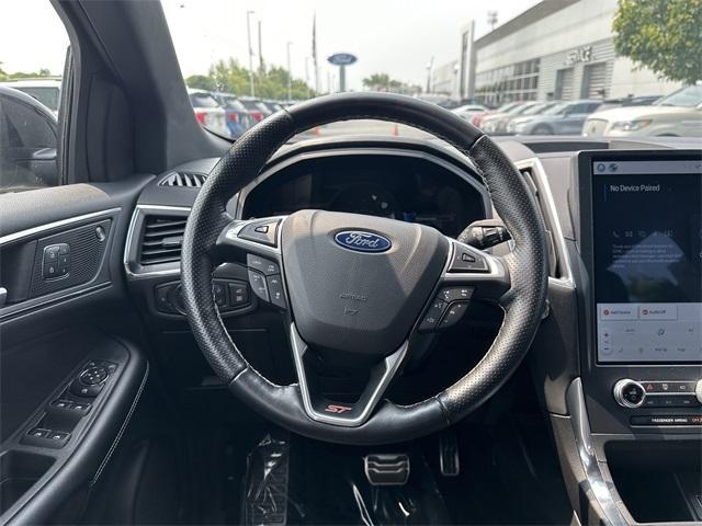 used 2022 Ford Edge car, priced at $32,200