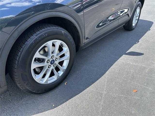used 2022 Ford Escape car, priced at $21,127