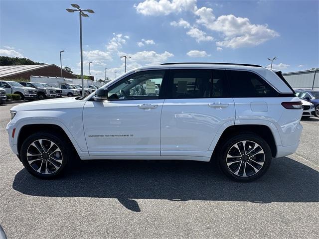 used 2022 Jeep Grand Cherokee car, priced at $39,900