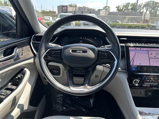 used 2022 Jeep Grand Cherokee car, priced at $39,900