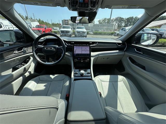 used 2022 Jeep Grand Cherokee car, priced at $39,900
