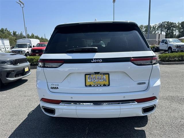 used 2022 Jeep Grand Cherokee car, priced at $39,900