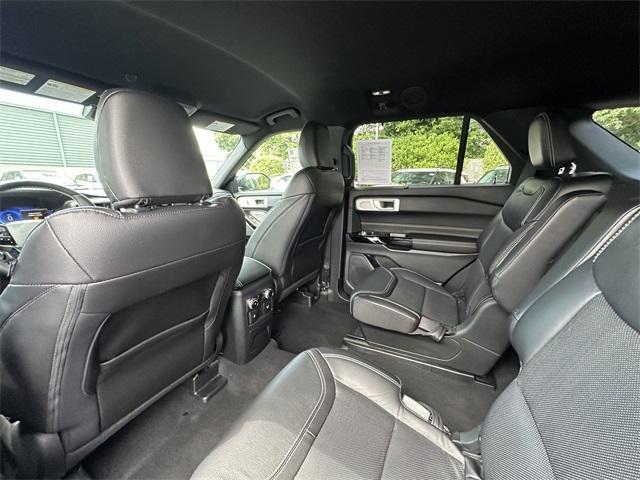 used 2022 Ford Explorer car, priced at $37,900