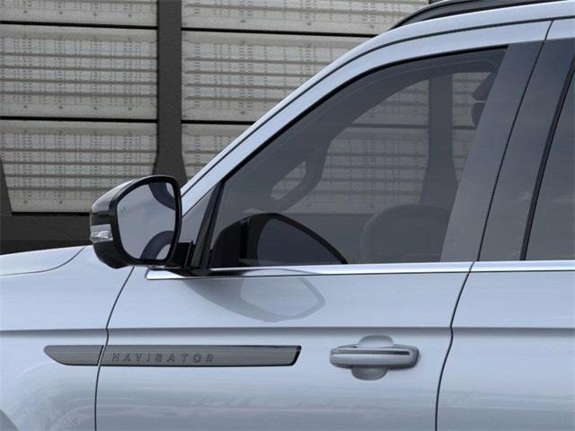 new 2025 Lincoln Navigator L car, priced at $99,513
