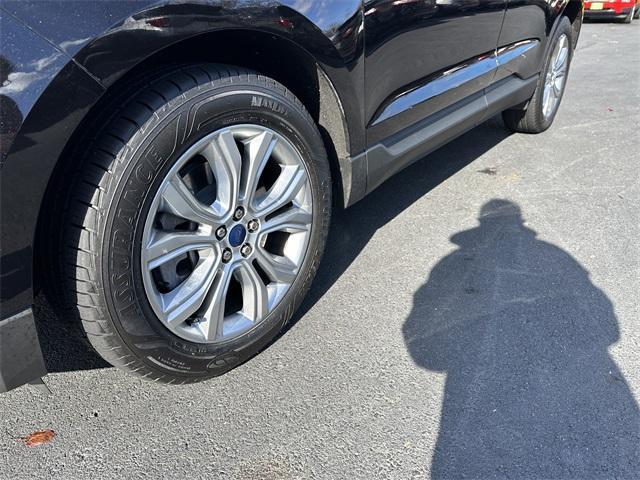 used 2021 Ford Edge car, priced at $22,995