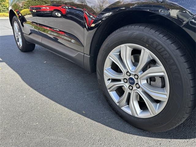 used 2021 Ford Edge car, priced at $22,995