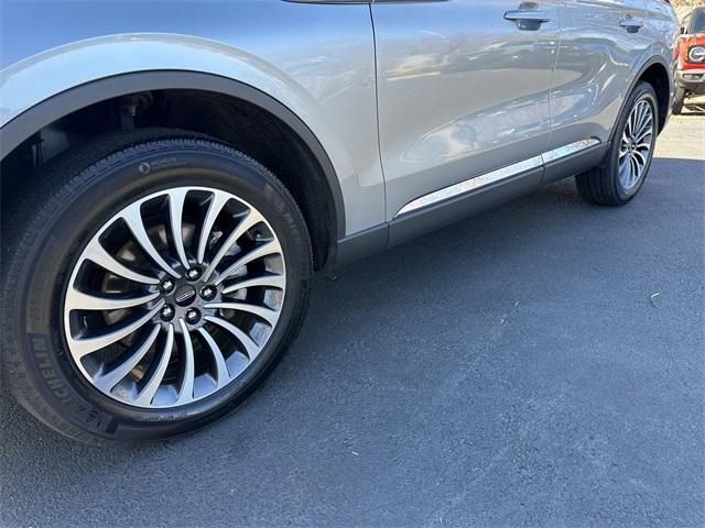 used 2022 Lincoln Aviator car, priced at $41,600