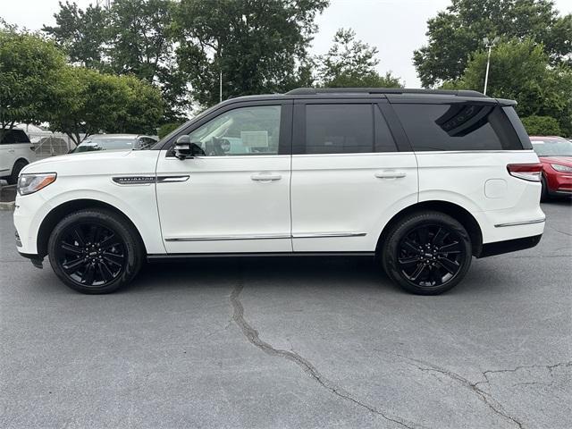 used 2023 Lincoln Navigator car, priced at $72,000